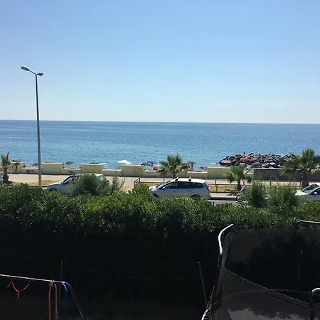 Alba *